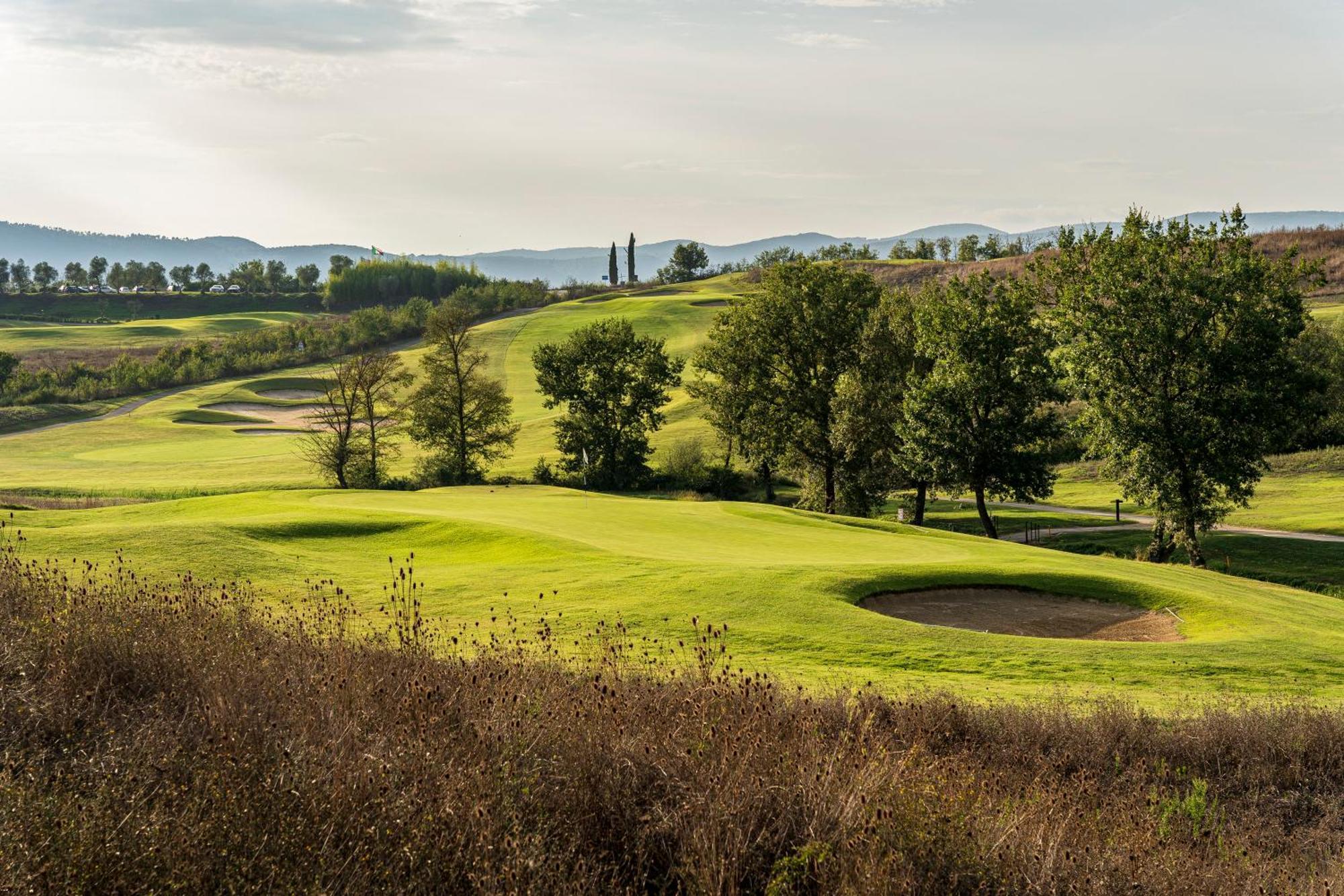 La Bagnaia Golf Resort מראה חיצוני תמונה